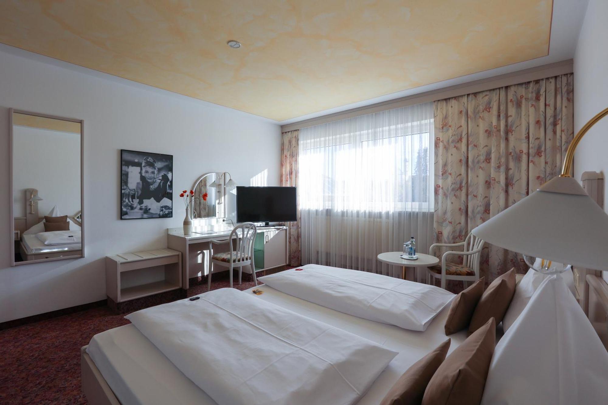 Arthotel Ana Panorama Marktoberdorf Extérieur photo